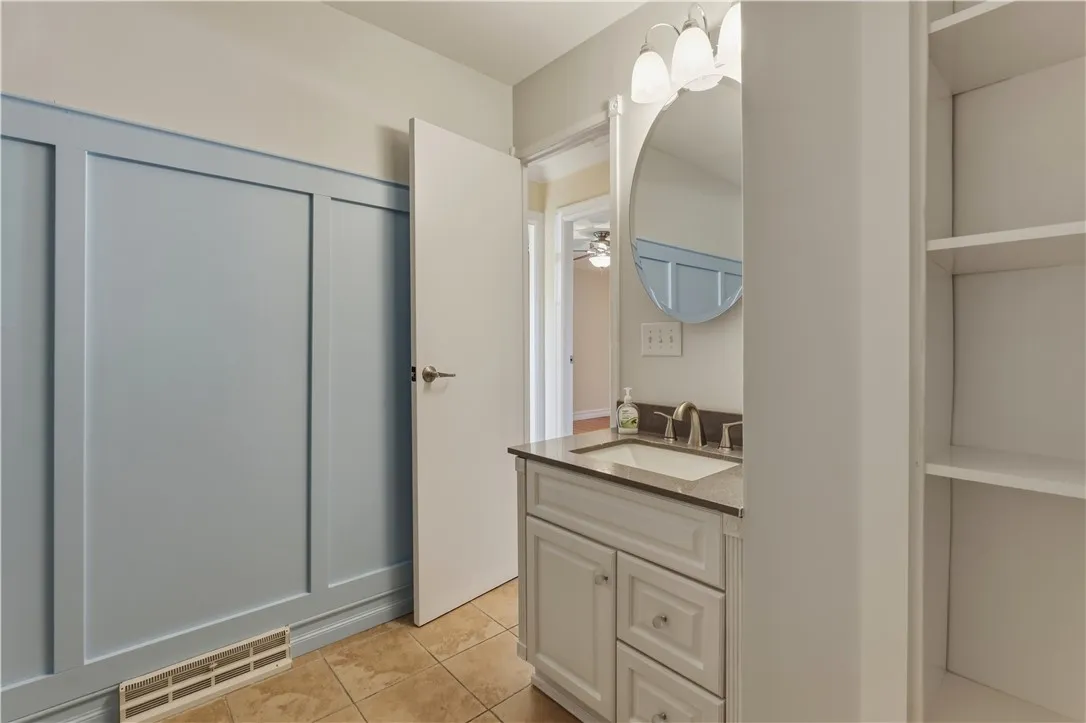 First Floor Bathroom