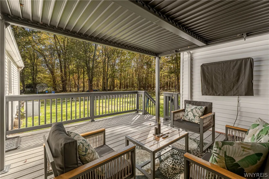  A wonderful spot to entertain or just enjoy the outdoors.