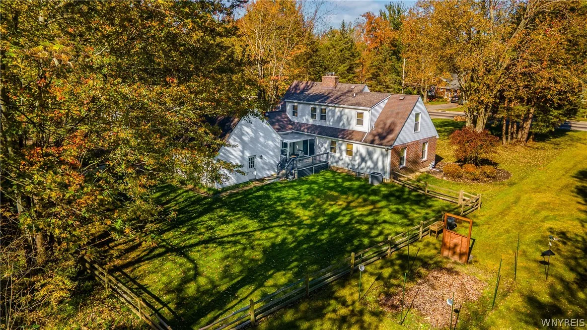 2275 Dodge Road, Amherst, New York 14051, Amherst, New York 14051, 3 Bedroom Bedrooms, 6 Room Rooms,2 BathroomBathrooms,Residential,For Sale,2275 Dodge Road, Amherst, New York 14051,0,B1725476