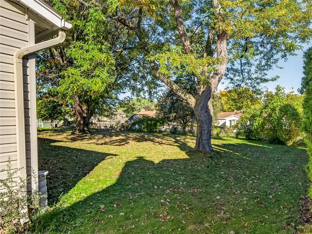 176 Drumcliff Way, Greece, New York 14612, Greece, New York 14612, 4 Bedroom Bedrooms, 8 Room Rooms,1 BathroomBathrooms,Residential,For Sale,176 Drumcliff Way, Greece, New York 14612,0,R1725397