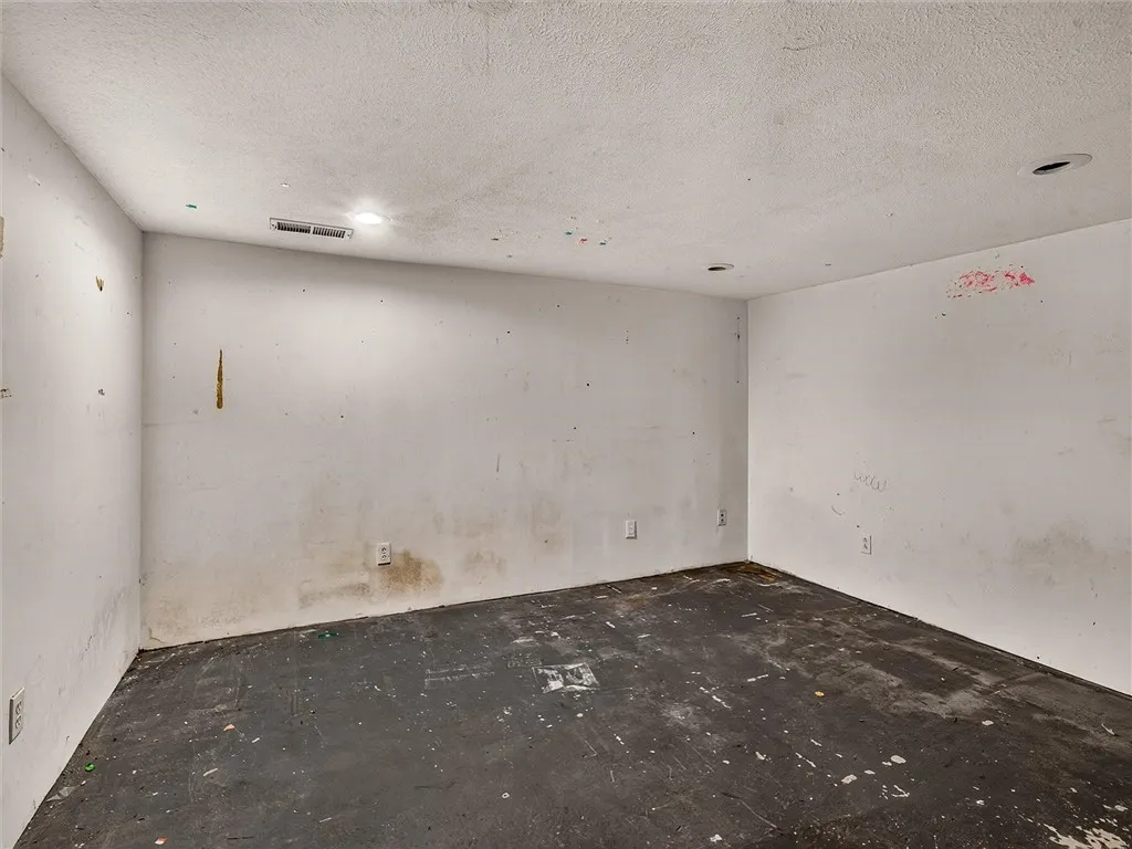 176 Drumcliff Way, Greece, New York 14612, Greece, New York 14612, 4 Bedroom Bedrooms, 8 Room Rooms,1 BathroomBathrooms,Residential,For Sale,176 Drumcliff Way, Greece, New York 14612,0,R1725397