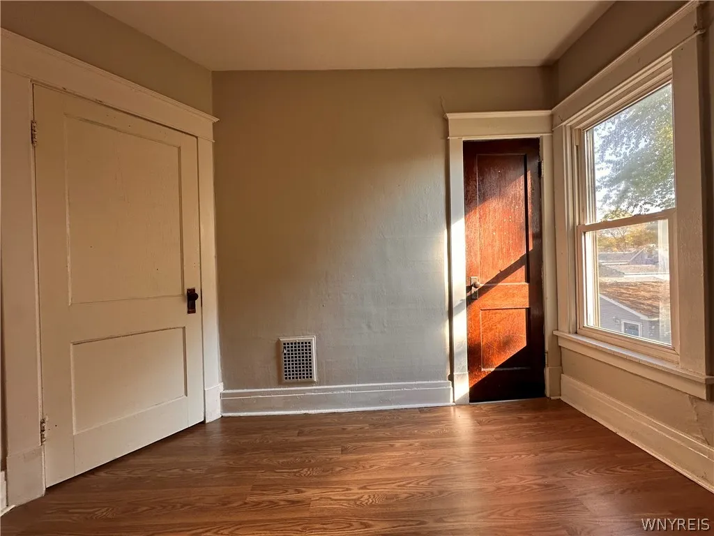 743 Tifft Street, Buffalo, New York 14220, Buffalo, New York 14220, 6 Bedroom Bedrooms, ,2 BathroomBathrooms,Residential,For Sale,743 Tifft Street, Buffalo, New York 14220,0,B1725660