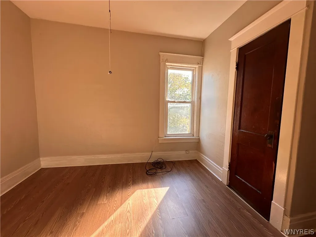 743 Tifft Street, Buffalo, New York 14220, Buffalo, New York 14220, 6 Bedroom Bedrooms, ,2 BathroomBathrooms,Residential,For Sale,743 Tifft Street, Buffalo, New York 14220,0,B1725660