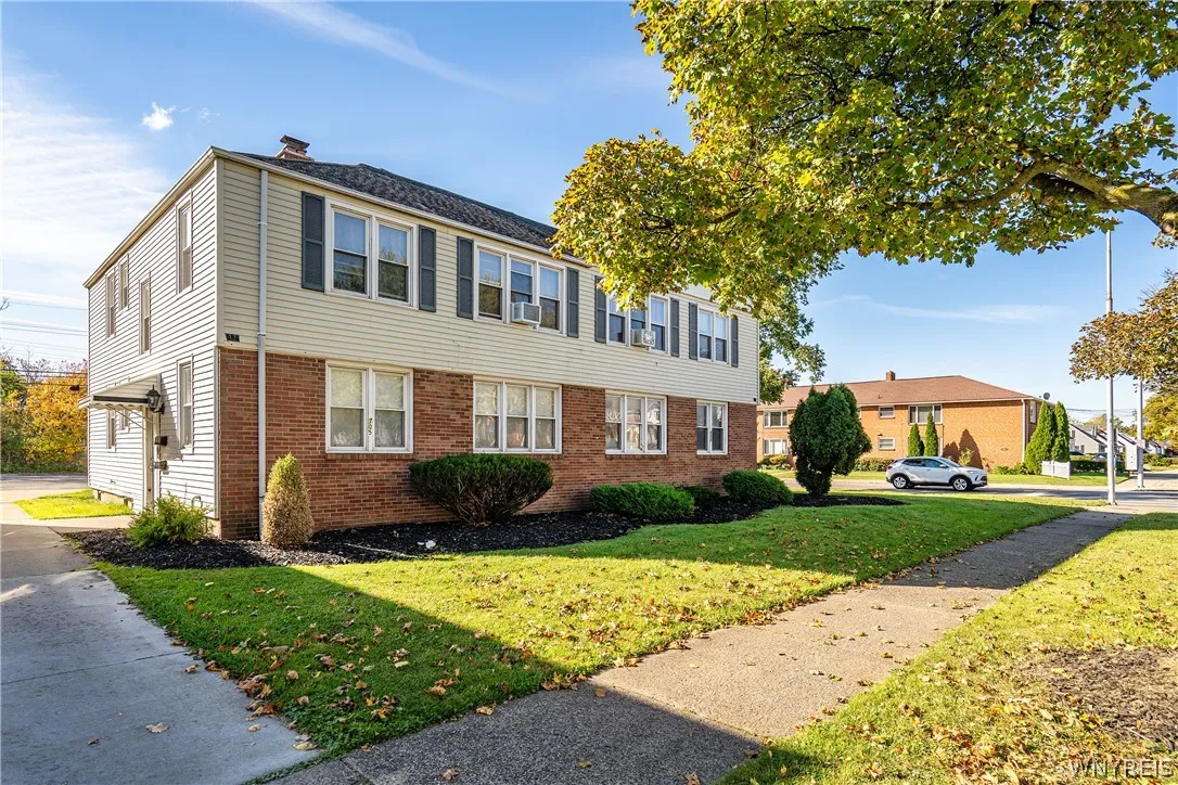 703 Saint Lawrence Avenue, Buffalo, New York 14216, Buffalo, New York 14216, 8 Bedroom Bedrooms, ,4 BathroomBathrooms,Residential,For Sale,703 Saint Lawrence Avenue, Buffalo, New York 14216,0,B1721067