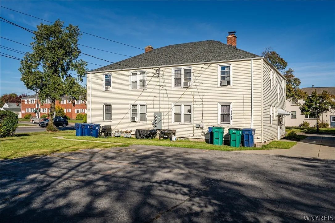 703 Saint Lawrence Avenue, Buffalo, New York 14216, Buffalo, New York 14216, 8 Bedroom Bedrooms, ,4 BathroomBathrooms,Residential,For Sale,703 Saint Lawrence Avenue, Buffalo, New York 14216,0,B1721067