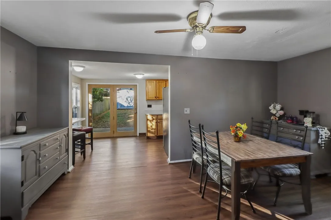 15 Dewey Avenue, Irondequoit, New York 14617, Irondequoit, New York 14617, 3 Bedroom Bedrooms, 7 Room Rooms,1 BathroomBathrooms,Residential,For Sale,15 Dewey Avenue, Irondequoit, New York 14617,0,R1723403