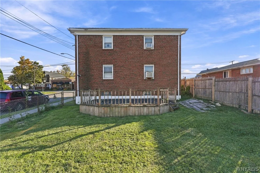1206 Ridge Road, Lackawanna, New York 14218, Lackawanna, New York 14218, 6 Bedroom Bedrooms, ,2 BathroomBathrooms,Residential,For Sale,1206 Ridge Road, Lackawanna, New York 14218,0,B1725678