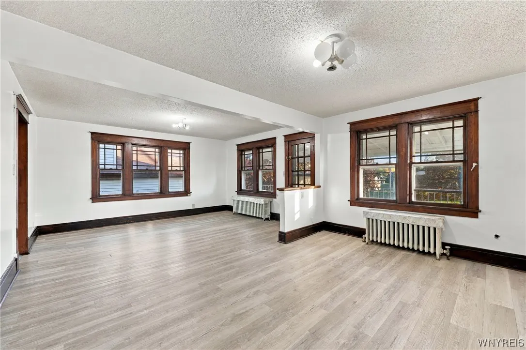 1378 Ridge Road, Lackawanna, New York 14218, Lackawanna, New York 14218, 6 Bedroom Bedrooms, ,2 BathroomBathrooms,Residential,For Sale,1378 Ridge Road, Lackawanna, New York 14218,0,B1725663