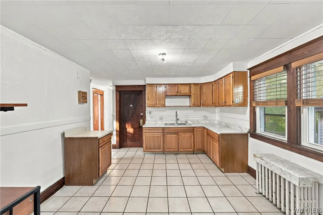 1378 Ridge Road, Lackawanna, New York 14218, Lackawanna, New York 14218, 6 Bedroom Bedrooms, ,2 BathroomBathrooms,Residential,For Sale,1378 Ridge Road, Lackawanna, New York 14218,0,B1725663