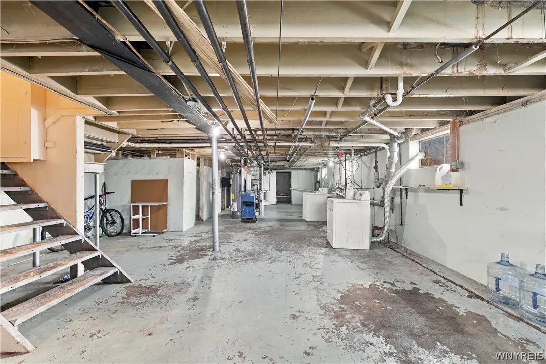 1378 Ridge Road, Lackawanna, New York 14218, Lackawanna, New York 14218, 6 Bedroom Bedrooms, ,2 BathroomBathrooms,Residential,For Sale,1378 Ridge Road, Lackawanna, New York 14218,0,B1725663