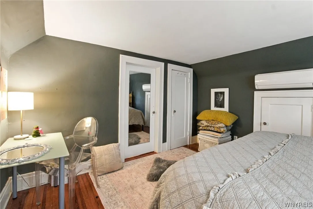 132 Cleveland Avenue, Buffalo, New York 14222, Buffalo, New York 14222, 5 Bedroom Bedrooms, 7 Room Rooms,3 BathroomBathrooms,Residential,For Sale,132 Cleveland Avenue, Buffalo, New York 14222,0,B1725292