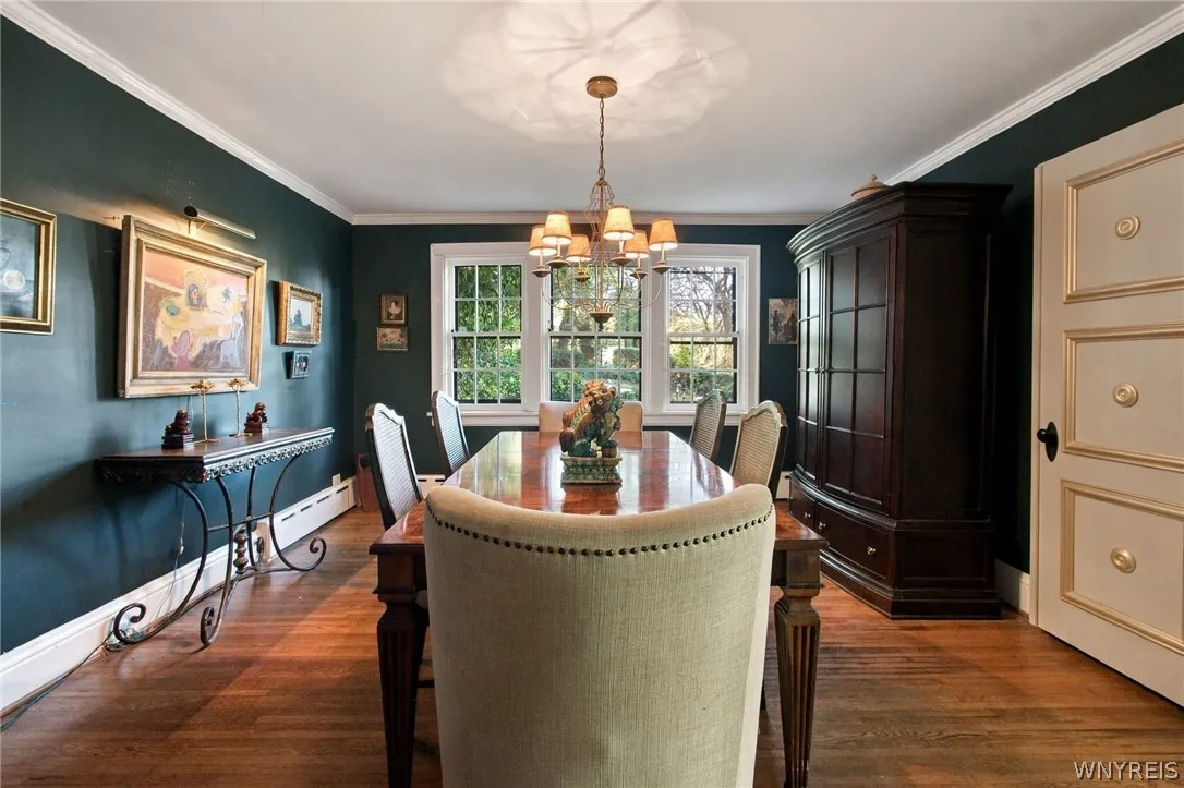 132 Cleveland Avenue, Buffalo, New York 14222, Buffalo, New York 14222, 5 Bedroom Bedrooms, 7 Room Rooms,3 BathroomBathrooms,Residential,For Sale,132 Cleveland Avenue, Buffalo, New York 14222,0,B1725292