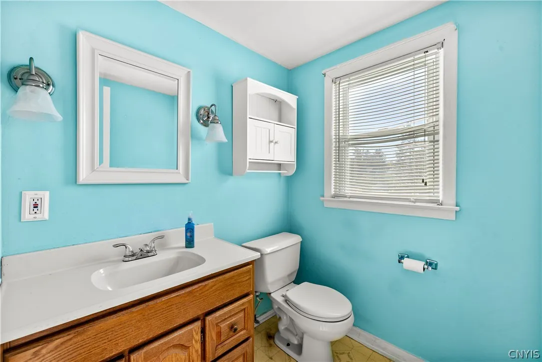 918 Armory Drive, Utica, New York 13501, Utica, New York 13501, 3 Bedroom Bedrooms, 8 Room Rooms,1 BathroomBathrooms,Residential,For Sale,918 Armory Drive, Utica, New York 13501,0,S1725582