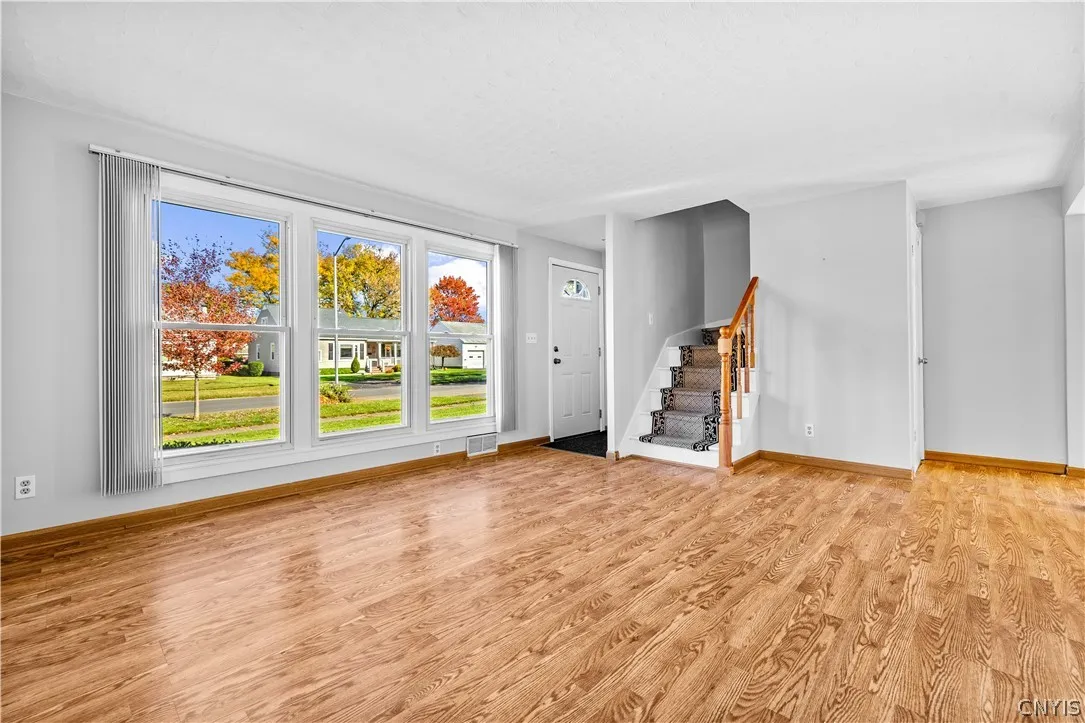 918 Armory Drive, Utica, New York 13501, Utica, New York 13501, 3 Bedroom Bedrooms, 8 Room Rooms,1 BathroomBathrooms,Residential,For Sale,918 Armory Drive, Utica, New York 13501,0,S1725582