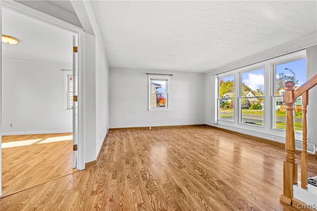 918 Armory Drive, Utica, New York 13501, Utica, New York 13501, 3 Bedroom Bedrooms, 8 Room Rooms,1 BathroomBathrooms,Residential,For Sale,918 Armory Drive, Utica, New York 13501,0,S1725582