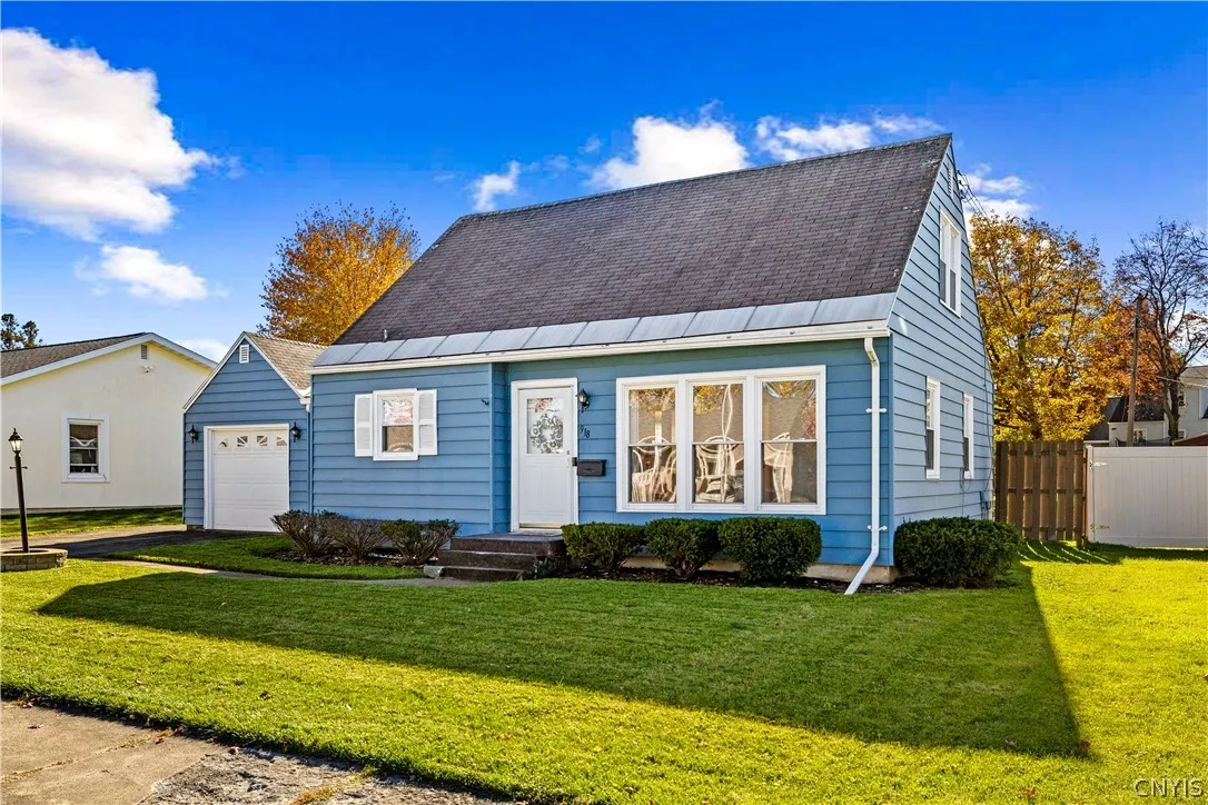 918 Armory Drive, Utica, New York 13501, Utica, New York 13501, 3 Bedroom Bedrooms, 8 Room Rooms,1 BathroomBathrooms,Residential,For Sale,918 Armory Drive, Utica, New York 13501,0,S1725582