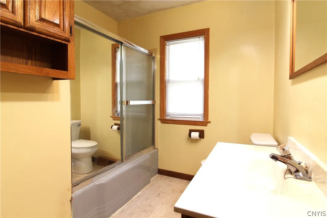 101 Clarence Drive, Cicero, New York 13212, Cicero, New York 13212, 2 Bedroom Bedrooms, 6 Room Rooms,1 BathroomBathrooms,Residential,For Sale,101 Clarence Drive, Cicero, New York 13212,0,S1725273