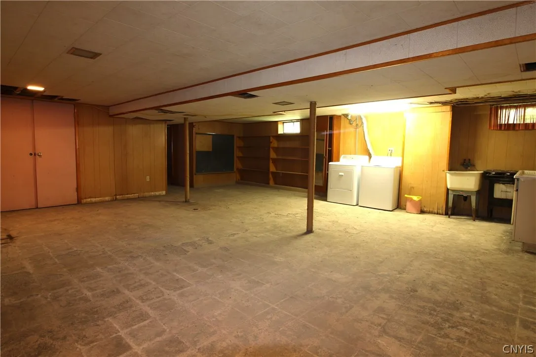 101 Clarence Drive, Cicero, New York 13212, Cicero, New York 13212, 2 Bedroom Bedrooms, 6 Room Rooms,1 BathroomBathrooms,Residential,For Sale,101 Clarence Drive, Cicero, New York 13212,0,S1725273