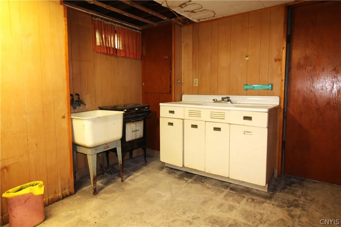 101 Clarence Drive, Cicero, New York 13212, Cicero, New York 13212, 2 Bedroom Bedrooms, 6 Room Rooms,1 BathroomBathrooms,Residential,For Sale,101 Clarence Drive, Cicero, New York 13212,0,S1725273