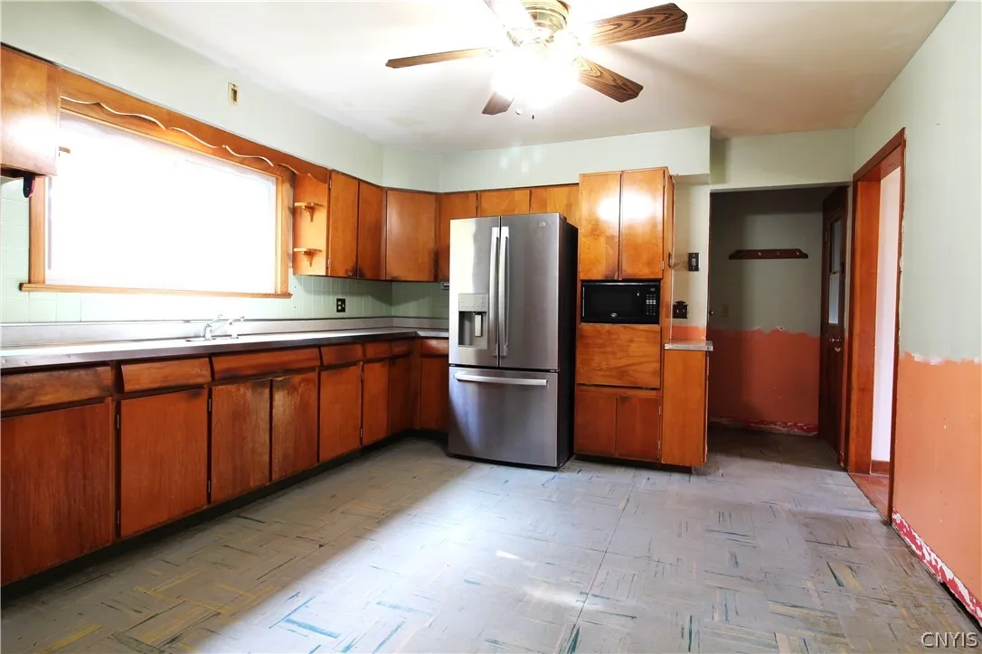 101 Clarence Drive, Cicero, New York 13212, Cicero, New York 13212, 2 Bedroom Bedrooms, 6 Room Rooms,1 BathroomBathrooms,Residential,For Sale,101 Clarence Drive, Cicero, New York 13212,0,S1725273