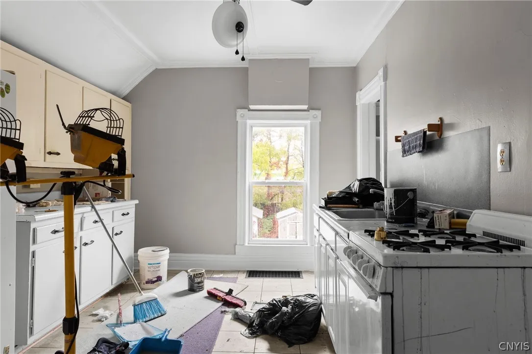 821 Boyd Street, Watertown City, New York 13601, Watertown City, New York 13601, 6 Bedroom Bedrooms, ,2 BathroomBathrooms,Residential,For Sale,821 Boyd Street, Watertown City, New York 13601,0,S1722834