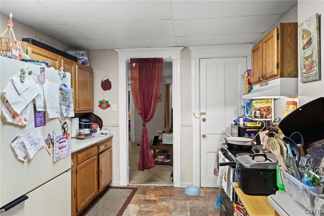 821 Boyd Street, Watertown City, New York 13601, Watertown City, New York 13601, 6 Bedroom Bedrooms, ,2 BathroomBathrooms,Residential,For Sale,821 Boyd Street, Watertown City, New York 13601,0,S1722834