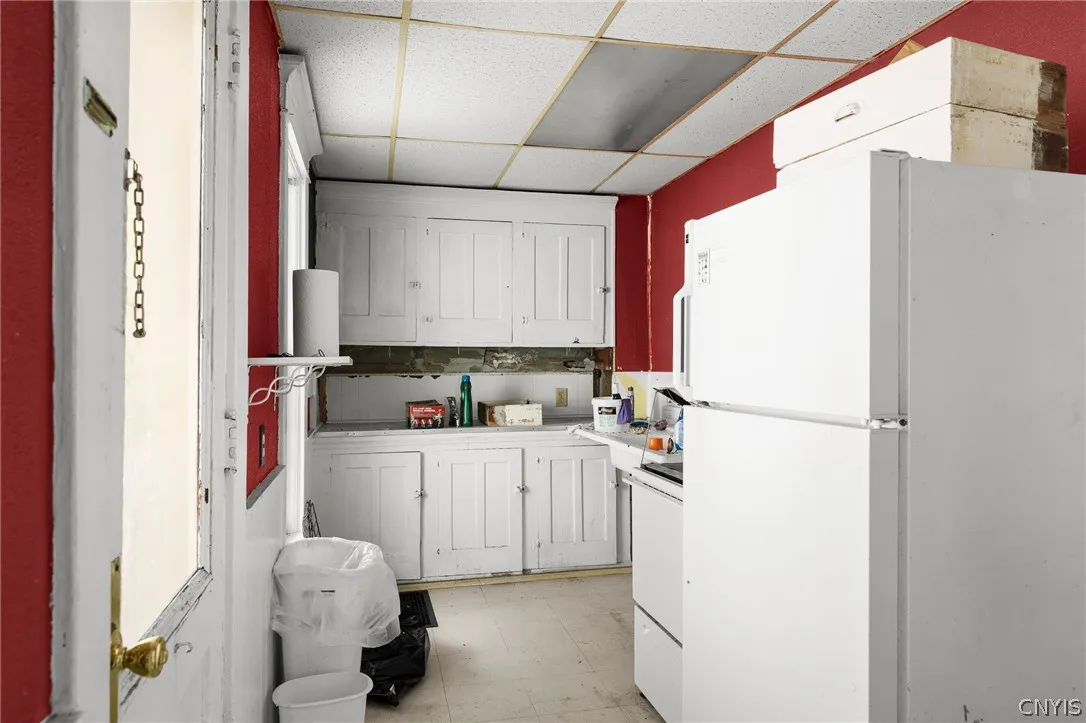 821 Boyd Street, Watertown City, New York 13601, Watertown City, New York 13601, 6 Bedroom Bedrooms, ,2 BathroomBathrooms,Residential,For Sale,821 Boyd Street, Watertown City, New York 13601,0,S1722834