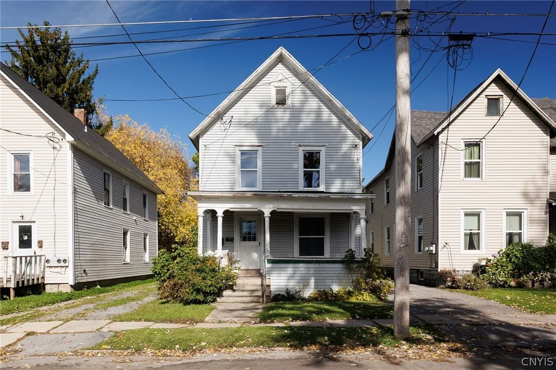 821 Boyd Street, Watertown City, New York 13601, Watertown City, New York 13601, 6 Bedroom Bedrooms, ,2 BathroomBathrooms,Residential,For Sale,821 Boyd Street, Watertown City, New York 13601,0,S1722834