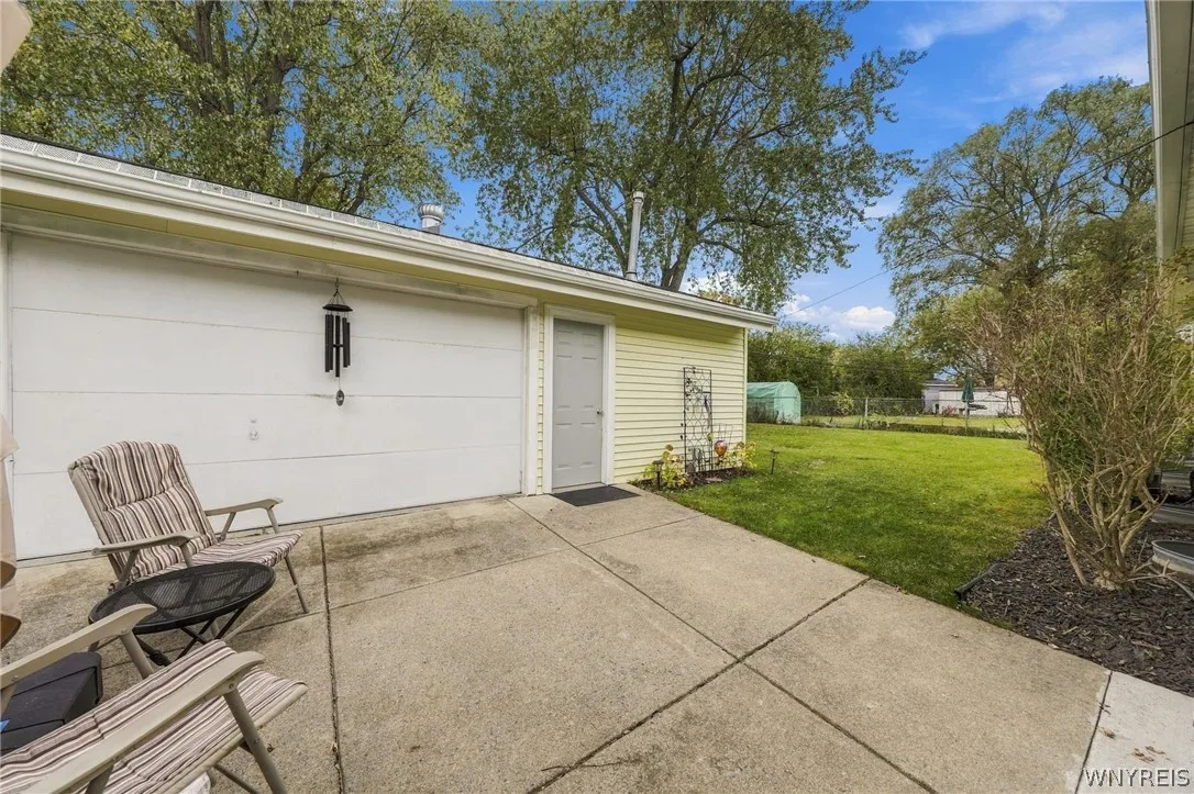 173 Coronation Drive, Amherst, New York 14226, Amherst, New York 14226, 3 Bedroom Bedrooms, 5 Room Rooms,1 BathroomBathrooms,Residential,For Sale,173 Coronation Drive, Amherst, New York 14226,0,B1724614
