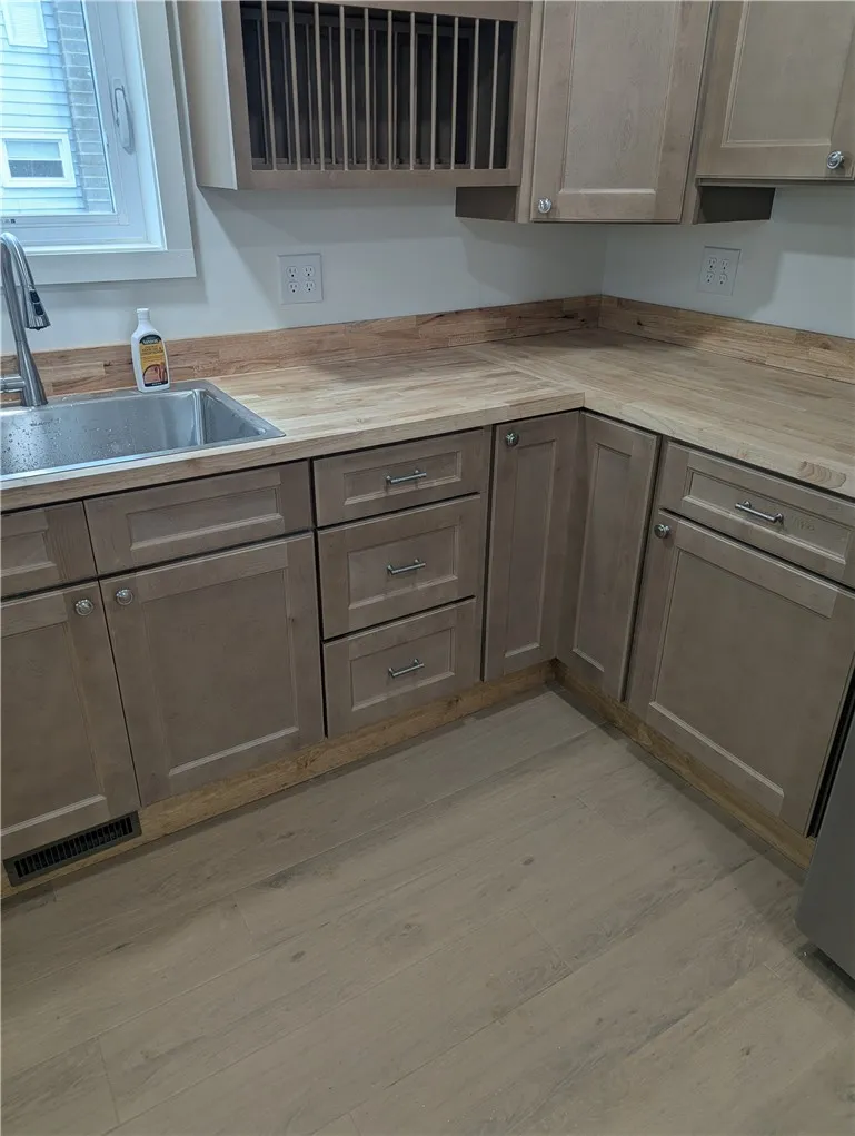 16 Liberty Street, Morris, New York 13808, Morris, New York 13808, 2 Bedroom Bedrooms, 6 Room Rooms,1 BathroomBathrooms,Residential,For Sale,16 Liberty Street, Morris, New York 13808,0,R1725622
