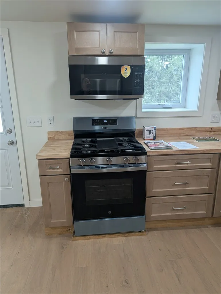 16 Liberty Street, Morris, New York 13808, Morris, New York 13808, 2 Bedroom Bedrooms, 6 Room Rooms,1 BathroomBathrooms,Residential,For Sale,16 Liberty Street, Morris, New York 13808,0,R1725622