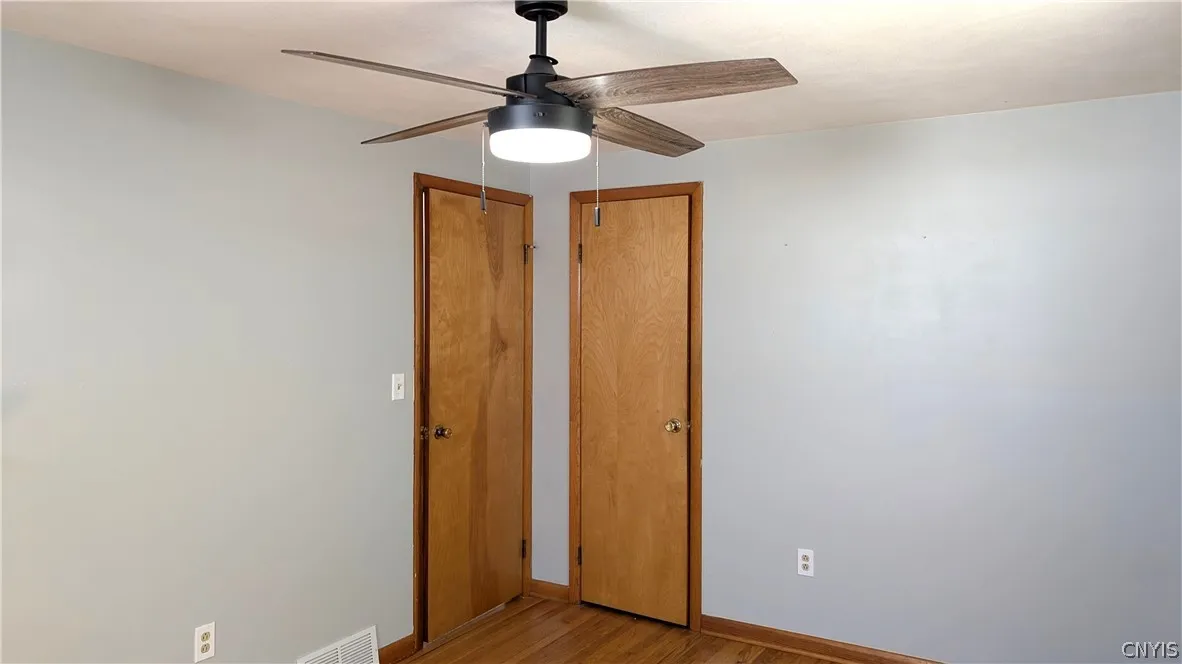 303 Woods Avenue North, Salina, New York 13206, Salina, New York 13206, 2 Bedroom Bedrooms, 5 Room Rooms,2 BathroomBathrooms,Residential,For Sale,303 Woods Avenue North, Salina, New York 13206,0,S1725544