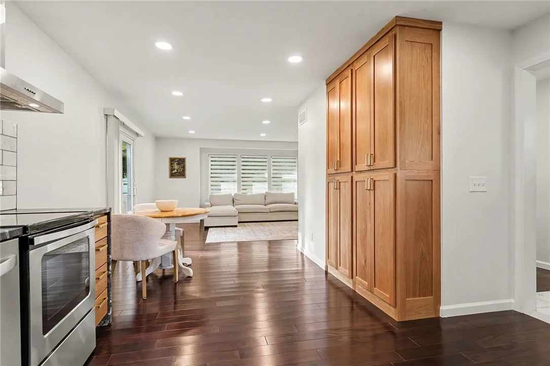 8 Hillview Drive, Irondequoit, New York 14622, Irondequoit, New York 14622, 3 Bedroom Bedrooms, 5 Room Rooms,2 BathroomBathrooms,Residential,For Sale,8 Hillview Drive, Irondequoit, New York 14622,0,R1725689