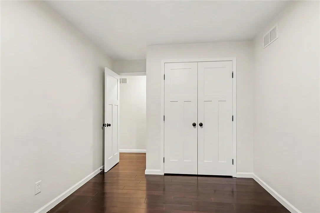 8 Hillview Drive, Irondequoit, New York 14622, Irondequoit, New York 14622, 3 Bedroom Bedrooms, 5 Room Rooms,2 BathroomBathrooms,Residential,For Sale,8 Hillview Drive, Irondequoit, New York 14622,0,R1725689