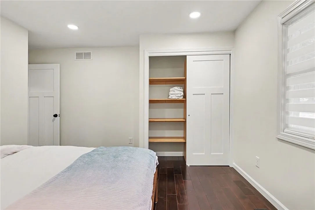 8 Hillview Drive, Irondequoit, New York 14622, Irondequoit, New York 14622, 3 Bedroom Bedrooms, 5 Room Rooms,2 BathroomBathrooms,Residential,For Sale,8 Hillview Drive, Irondequoit, New York 14622,0,R1725689