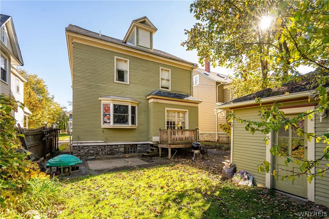 144 Wesley Avenue, Buffalo, New York 14214, Buffalo, New York 14214, 4 Bedroom Bedrooms, 11 Room Rooms,1 BathroomBathrooms,Residential Lease,For Rent,144 Wesley Avenue, Buffalo, New York 14214,0,B1725303