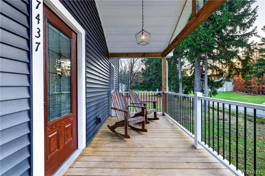 7437 Derby Road, Evans, New York 14047, Evans, New York 14047, 4 Bedroom Bedrooms, 9 Room Rooms,3 BathroomBathrooms,Residential,For Sale,7437 Derby Road, Evans, New York 14047,0,B1725113