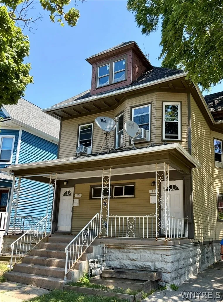 13 Hoyt Street, Buffalo, New York 14213, Buffalo, New York 14213, 4 Bedroom Bedrooms, 7 Room Rooms,1 BathroomBathrooms,Residential Lease,For Rent,13 Hoyt Street, Buffalo, New York 14213,0,B1725606