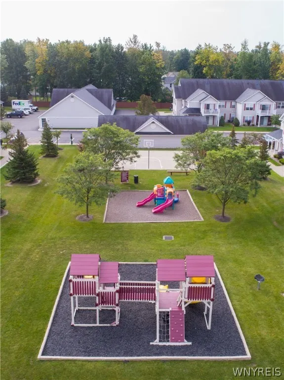 5 Autumn Creek Lane C-plan, Amherst, New York 1422, Amherst, New York 14221, 2 Bedrooms Bedrooms, 5 Rooms Rooms,2 BathroomsBathrooms,Residential Lease,For Rent,5 Autumn Creek Lane C-plan, Amherst, New York 1422,0,B482684