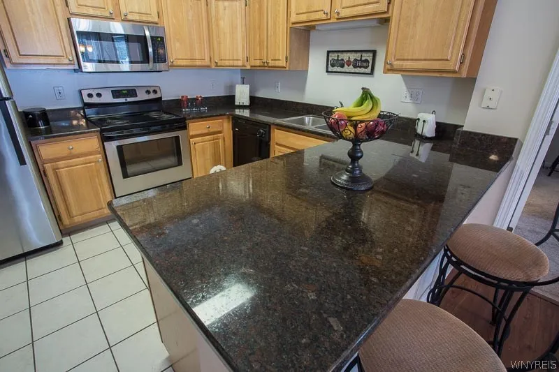 10 Arielle Court D/e - Plan, Amherst, New York 142, Amherst, New York 14221, 3 Bedrooms Bedrooms, 5 Rooms Rooms,2 BathroomsBathrooms,Residential Lease,For Rent,10 Arielle Court D/e - Plan, Amherst, New York 142,0,B482283