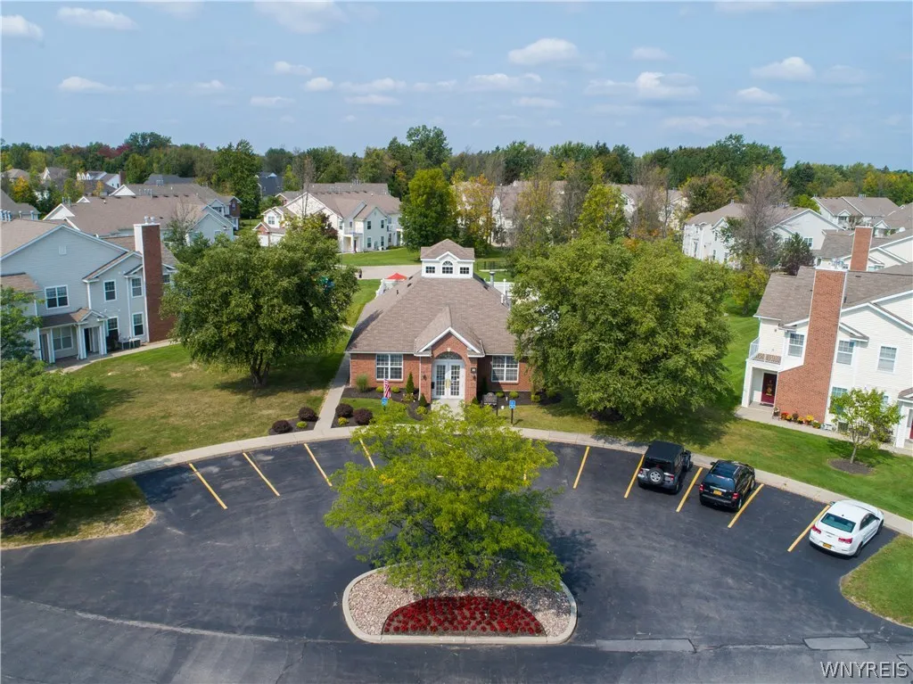 10 Arielle Court D/e - Plan, Amherst, New York 142, Amherst, New York 14221, 3 Bedrooms Bedrooms, 5 Rooms Rooms,2 BathroomsBathrooms,Residential Lease,For Rent,10 Arielle Court D/e - Plan, Amherst, New York 142,0,B482283