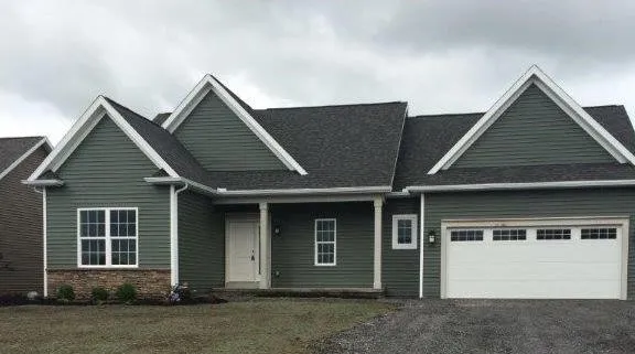 7631 Fairway Drive, Sodus, New York 14551, Sodus, New York 14551, 3 Bedrooms Bedrooms, 10 Rooms Rooms,2 BathroomsBathrooms,Residential,For Sale,7631 Fairway Drive, Sodus, New York 14551,0,R260570