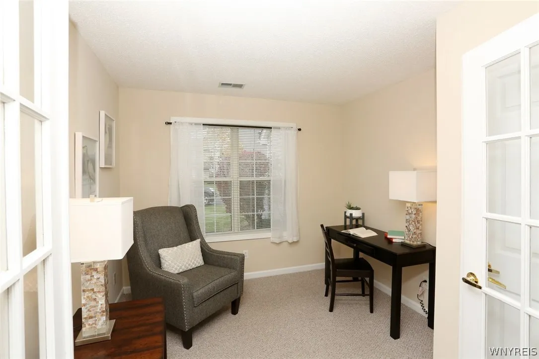 4100 Stonegate #2 Lane Townhome, Amherst, New York, Amherst, New York 14221, 2 Bedrooms Bedrooms, 6 Rooms Rooms,1 BathroomBathrooms,Residential Lease,For Rent,4100 Stonegate #2 Lane Townhome, Amherst, New York,0,B465431