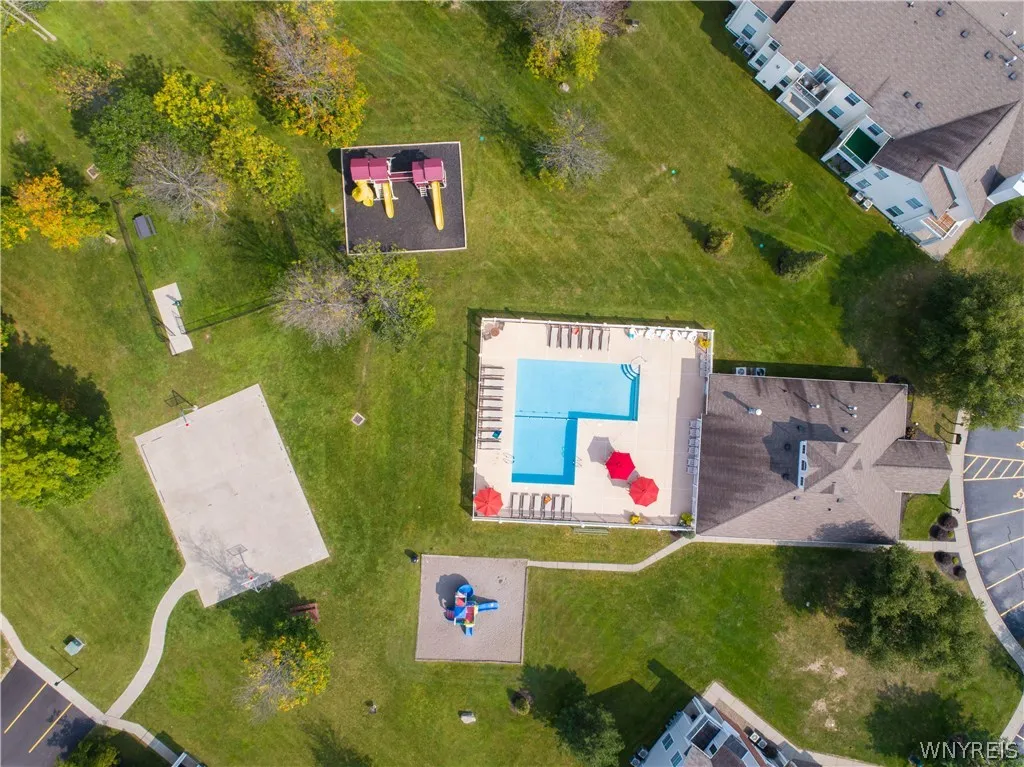 10 Arielle Court C-plan, Amherst, New York 14221, Amherst, New York 14221, 2 Bedrooms Bedrooms, 4 Rooms Rooms,2 BathroomsBathrooms,Residential Lease,For Rent,10 Arielle Court C-plan, Amherst, New York 14221,0,B467966