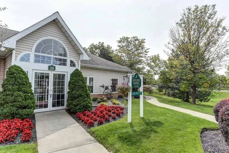 25 Spring Meadow Drive C-plan, Amherst, New York 1, Amherst, New York 14221, 2 Bedrooms Bedrooms, 5 Rooms Rooms,1 BathroomBathrooms,Residential Lease,For Rent,25 Spring Meadow Drive C-plan, Amherst, New York 1,0,B1011672