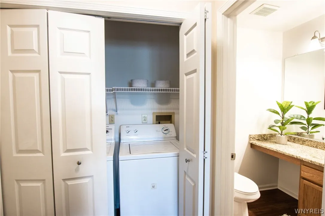 25 Spring Meadow Drive C-plan, Amherst, New York 1, Amherst, New York 14221, 2 Bedrooms Bedrooms, 5 Rooms Rooms,1 BathroomBathrooms,Residential Lease,For Rent,25 Spring Meadow Drive C-plan, Amherst, New York 1,0,B1011672