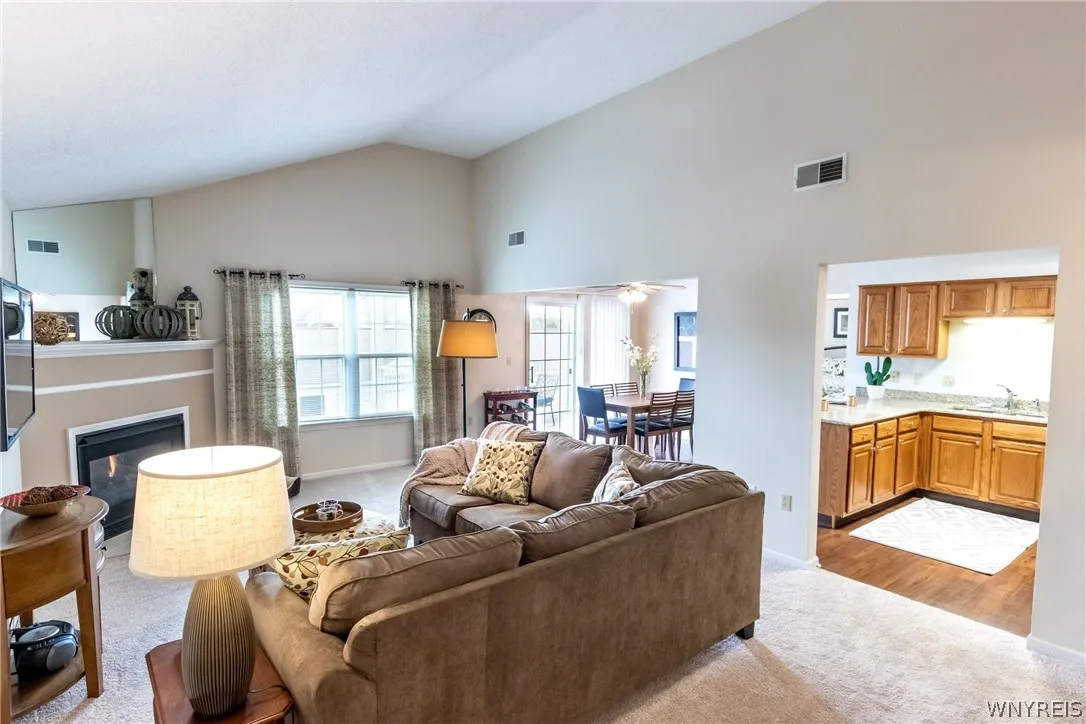25 Spring Meadow Drive C-plan, Amherst, New York 1, Amherst, New York 14221, 2 Bedrooms Bedrooms, 5 Rooms Rooms,1 BathroomBathrooms,Residential Lease,For Rent,25 Spring Meadow Drive C-plan, Amherst, New York 1,0,B1011672