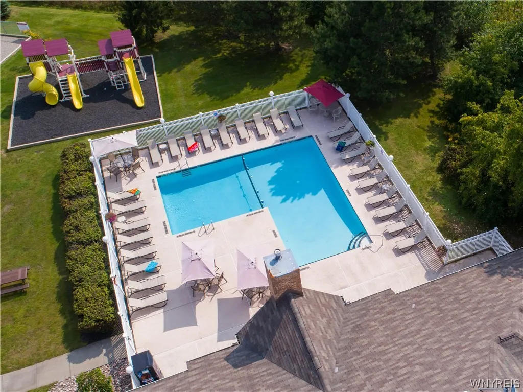 25 Spring Meadow Drive C-plan, Amherst, New York 1, Amherst, New York 14221, 2 Bedrooms Bedrooms, 5 Rooms Rooms,1 BathroomBathrooms,Residential Lease,For Rent,25 Spring Meadow Drive C-plan, Amherst, New York 1,0,B1011672