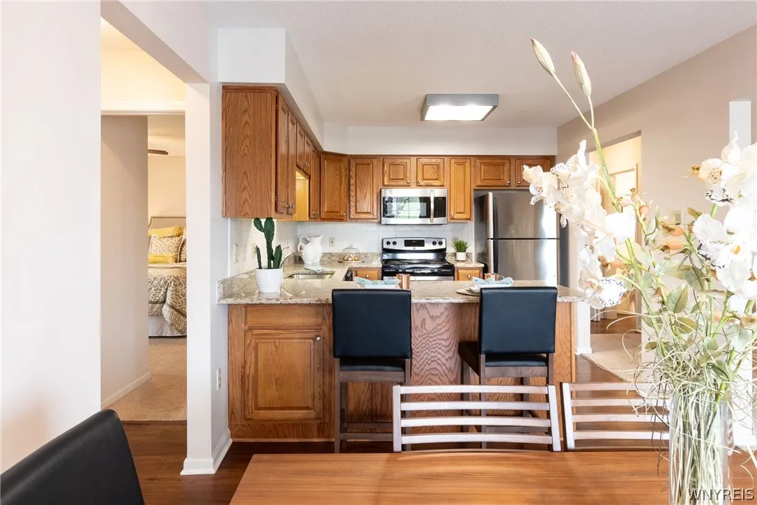 25 Spring Meadow Drive C-plan, Amherst, New York 1, Amherst, New York 14221, 2 Bedrooms Bedrooms, 5 Rooms Rooms,1 BathroomBathrooms,Residential Lease,For Rent,25 Spring Meadow Drive C-plan, Amherst, New York 1,0,B1011672