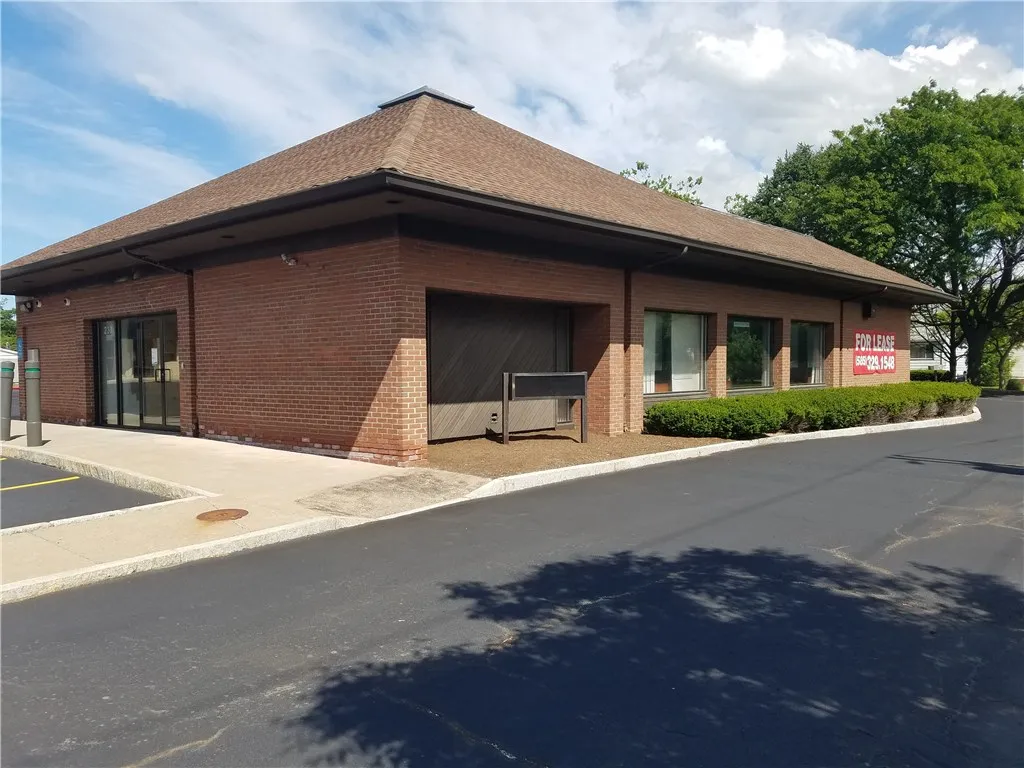 230 Waring Road, Rochester, New York 14609, Rochester, New York 14609, ,Commercial Lease,For Rent,230 Waring Road, Rochester, New York 14609,0,R1272588